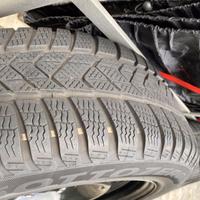 Gomme invernali Pirelli SottoZero 3 - 205/55 R16