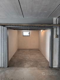 Zelarino – Garage su elegante condominio