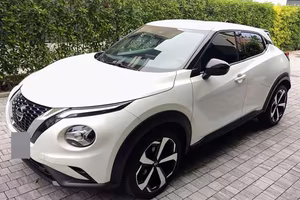 JUKE NISSAN N-CONNECTA - White Pearl