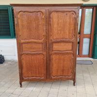 Armadio in legno