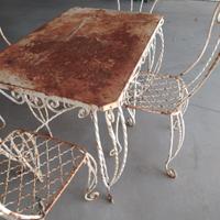 Tavolo in ferro battuto 