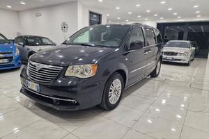 Lancia Voyager 2.8 Turbo diesel 163 CV. 7 Posti