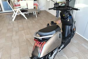 ciclomotore elettrico. 50cc