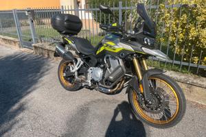 Voge Valico900