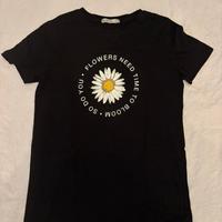 T-shirt di Stradivarius