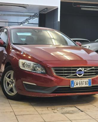 VOLVO S60 D3 Geartronic Kinetic