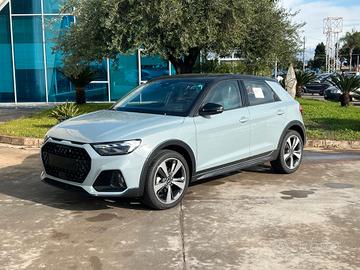 Audi A1 allstreet 30 possibilità noleggio no scori