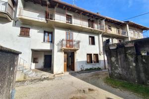 TIPICA CASA FRIULANA NELLA BORGATA DI CHIAICIS -