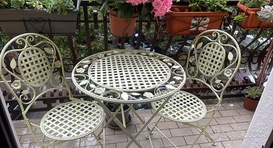 Tavolino bistrot ferro battuto verde salvia