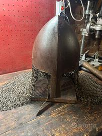 Elmo nasale medioevo