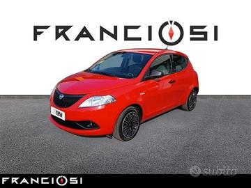 LANCIA Ypsilon 1.0 firefly hybrid Silver s&s 70c