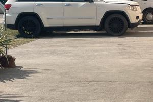 Jeep grand cheroke Overland
