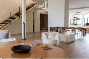 Villa con giardino privato