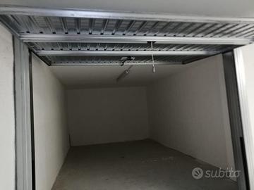 GARAGE 25 mq
