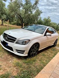 Mercedes Benz classe c250 cdi coupé w204