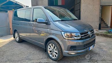 Volkswagen Caravelle 2.0 TDI 204CV 4 Motion PC 8 P