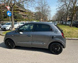 TWINGO URBAN NIGHT E-TECH ELECTRIC 22kWH