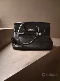 Borsa artigianale in pelle nera