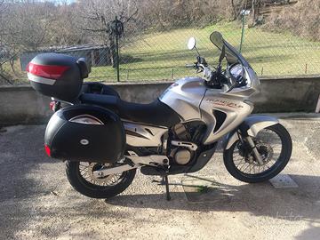 Moto honda transalph
