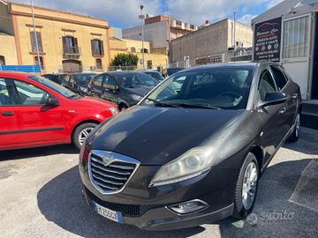 Lancia Delta 1.6 MJT DPF Silver
