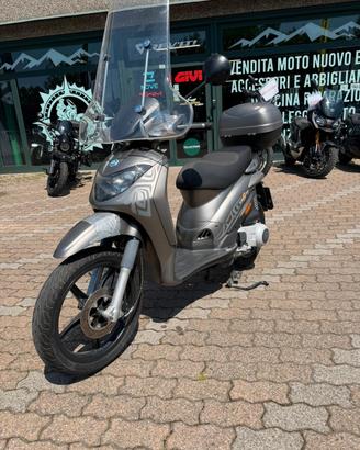 Piaggio Liberty 200