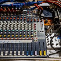Mixer soundcraft EFX8