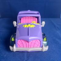 Vampirina Hauntley's Mobile Disney. 