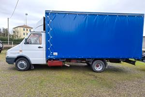 IVECO TURBO DAILY 35-12 CENTINATO/TELONATO