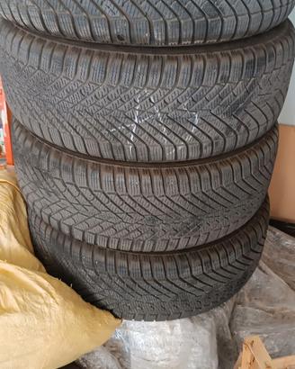 Pirelli Winter 2 cinturato