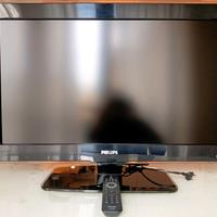 TV LCD Philips 32” HD