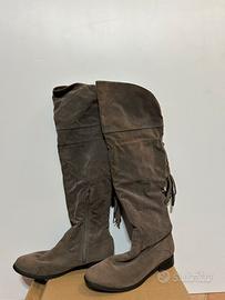 N.5 paia scarpe diverde donna n. 38 (in blocco).