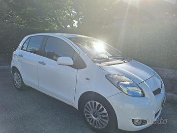 Toyota Yaris, 5 porte 