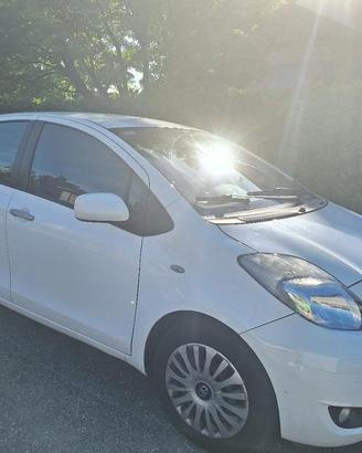 Toyota Yaris, 5 porte 