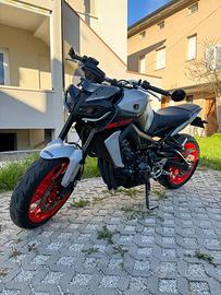 YAMAHA MT 09 Ice Fluo