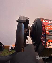 Volante Thrustmaster Ferrari F1 + base + pedaliera