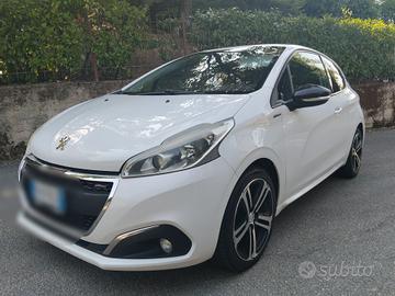 Peugeot 208 BlueHDi 100 3 porte GT Line