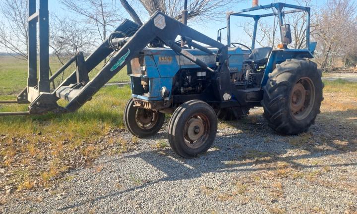 Trattore Landini 9500 con caricatore