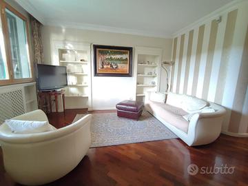 VILLA A SCHIERA A FOGGIA