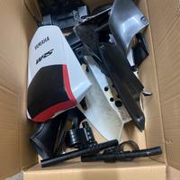 Plastiche varie yamaha r1