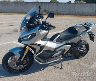 Honda  xadv 750 accessoriata