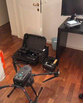 Dji Matrice 350 e LiDAR L2 con 6 batterie