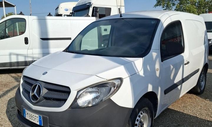 Mercedes Benz - Autocarro