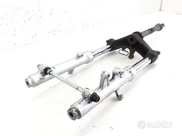 SUZUKI BURGMAN UH 200 FORCELLA CON TRACCE DI RUGGI