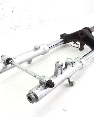 SUZUKI BURGMAN UH 200 FORCELLA CON TRACCE DI RUGGI