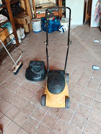 macchina rasaerba