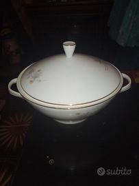 Zuppiera vintage in porcellana Richard Ginori