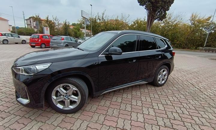Bmw IX1 eDrive 20 xLine
