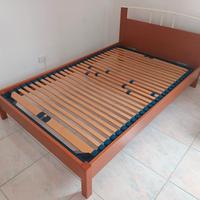 Letto da una piazza e mezza e rete doghe in legno