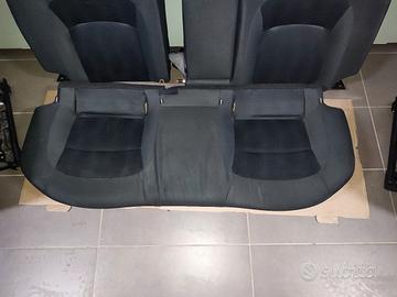 Sedili posteriori Nissan Qashqai J10