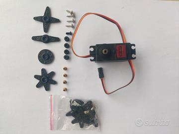 n, 6 Servomotori MG996R HI DIG TORQUE 360°